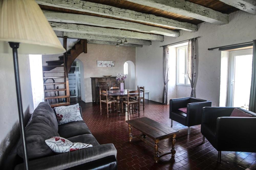 Maison Avec Vue Magnifique Loubejac Luaran gambar